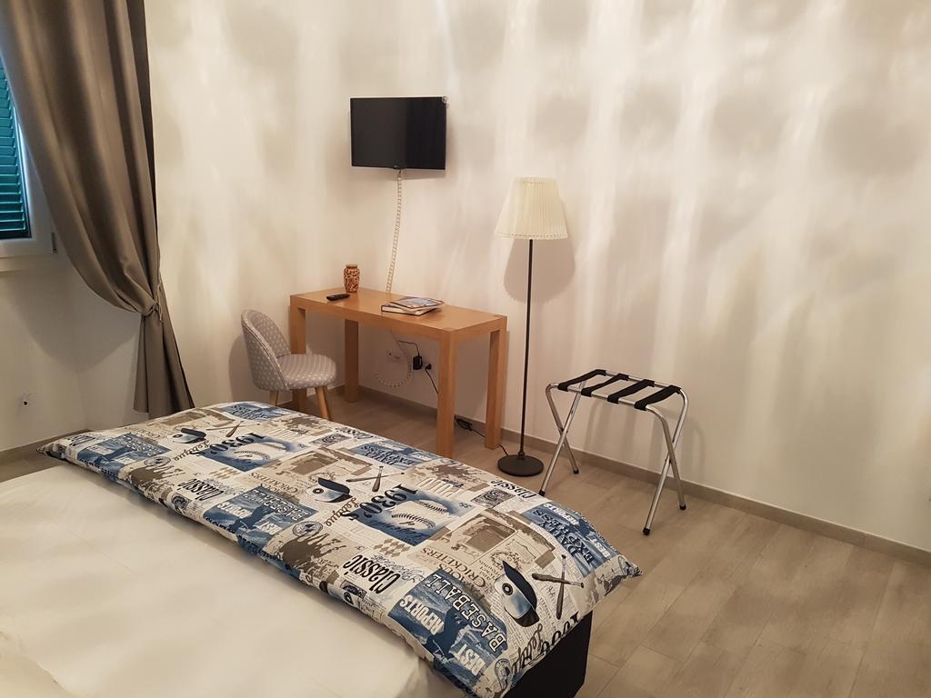 Suite Luisa Roma Экстерьер фото